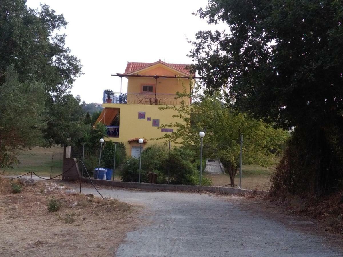 M&L Studios Valeriános 外观 照片